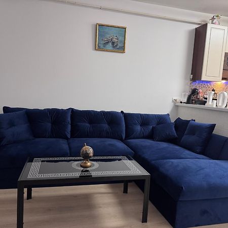 Apartament Ella Тулча Екстериор снимка