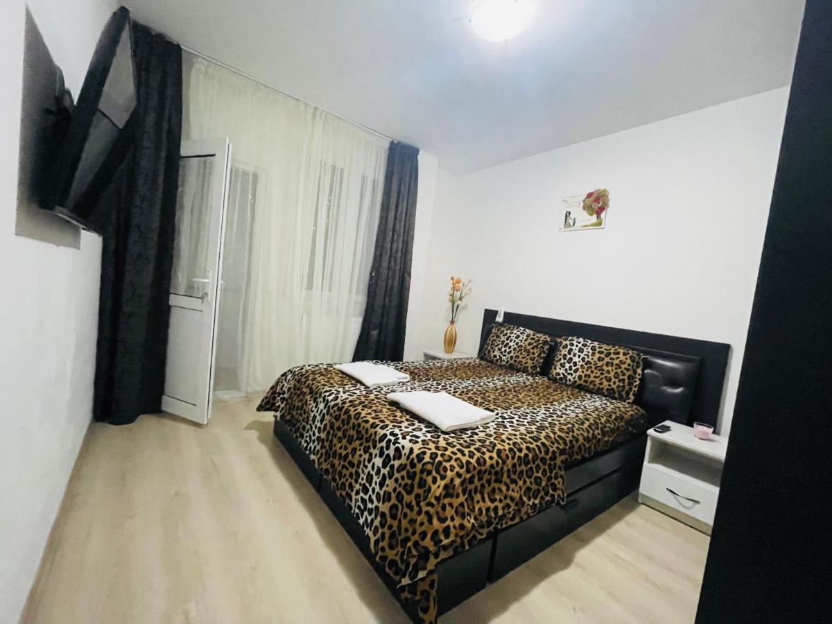 Apartament Ella Тулча Екстериор снимка