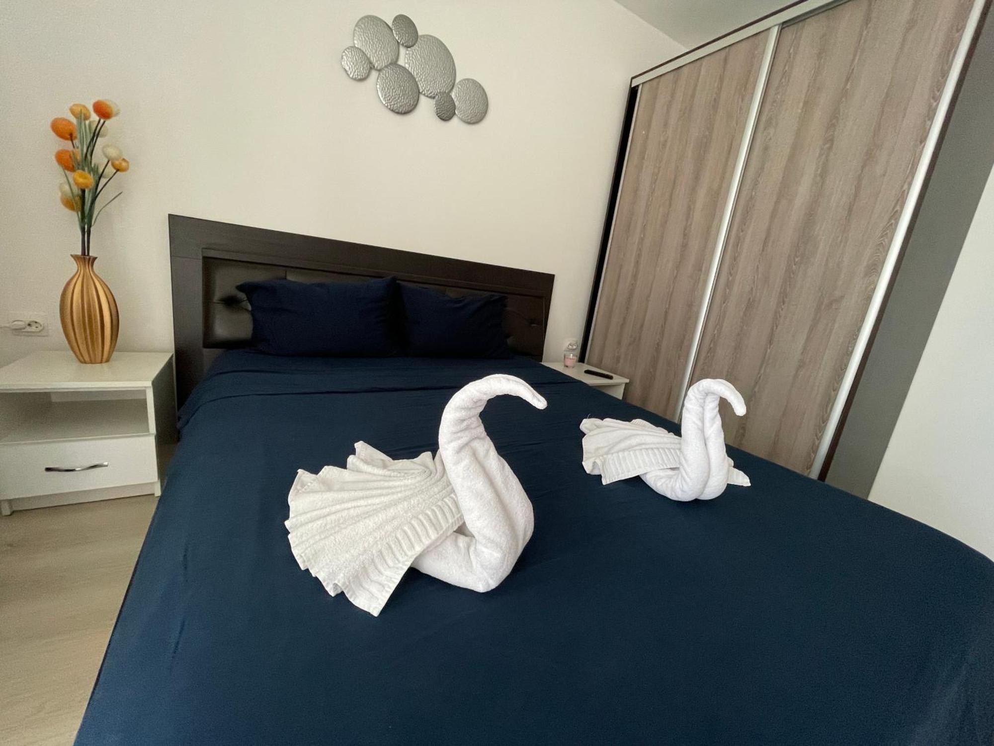Apartament Ella Тулча Екстериор снимка